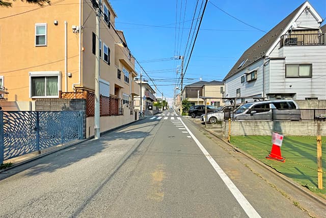 前面道路①