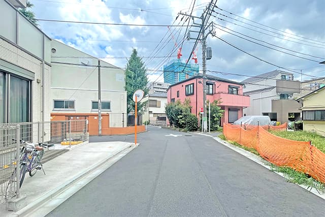 前面道路①