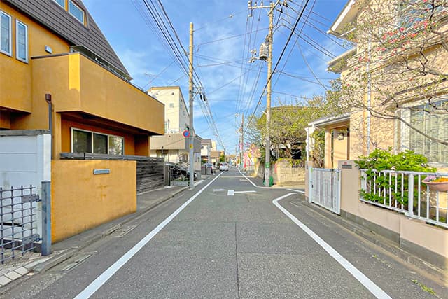 前面道路①