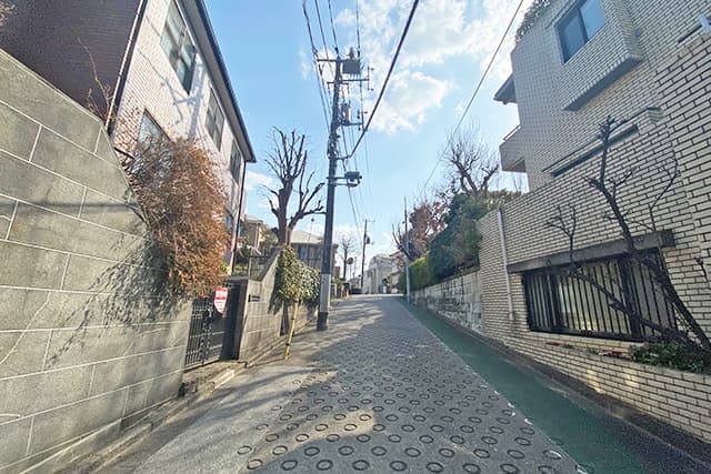 前面道路①