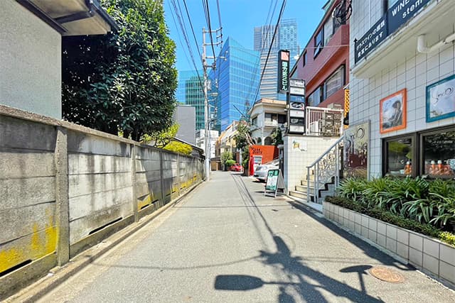 前面道路①