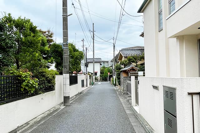 前面道路①