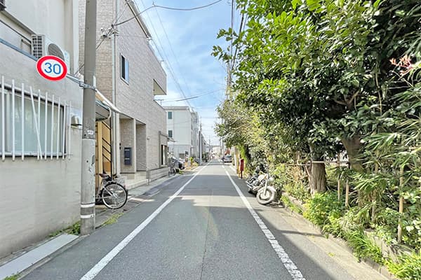 前面道路①