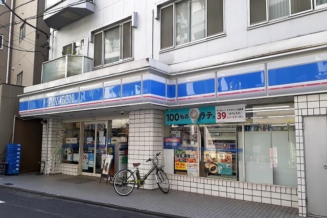 ローソン鶯谷店