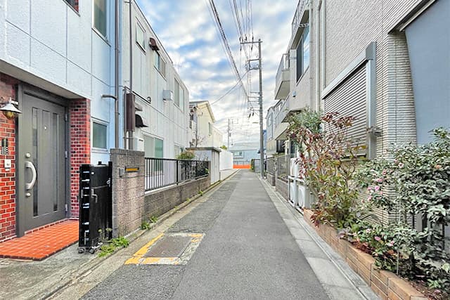 前面道路①