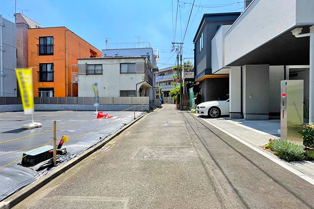 前面道路①