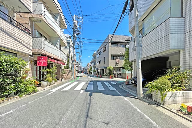 前面道路①