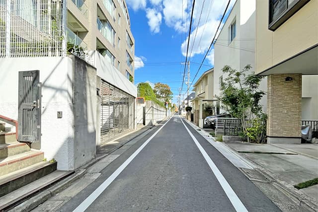 前面道路①