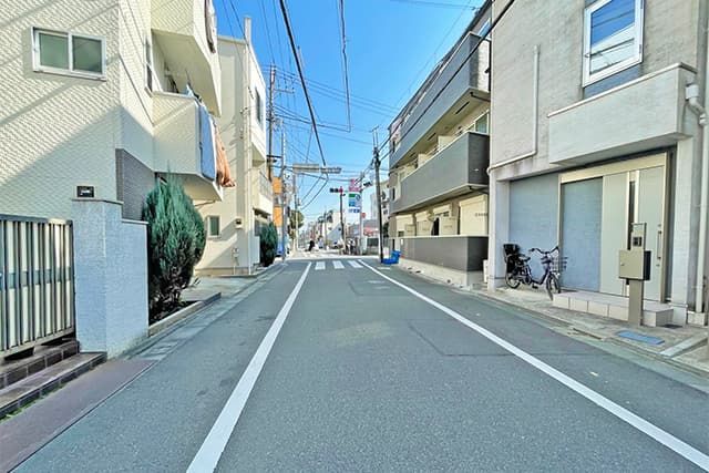 前面道路①