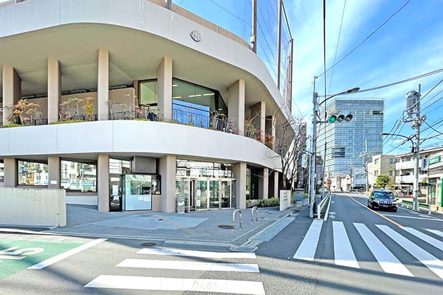 白金の丘学園