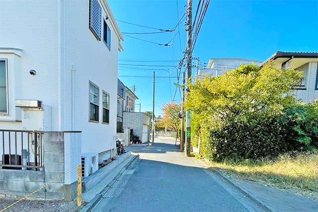前面道路①