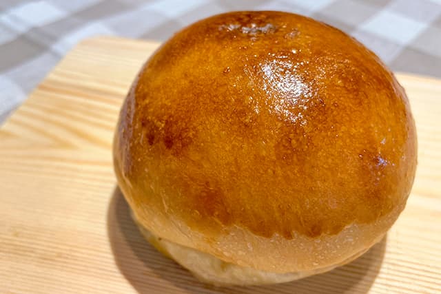 塩バターパン