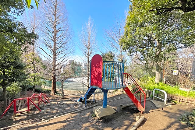 北新宿公園