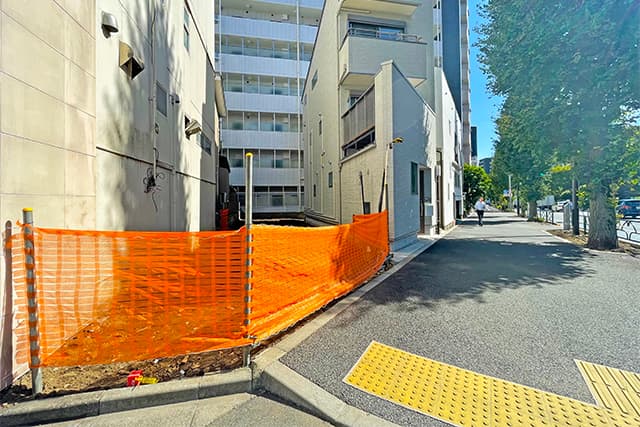 前面道路①