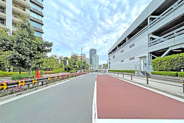 周辺道路①（花房山通り）