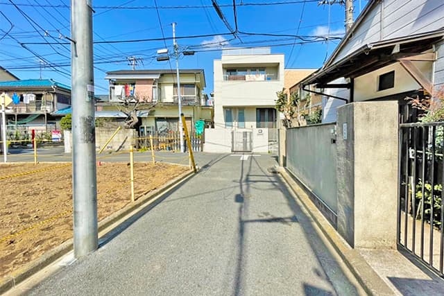 前面道路①