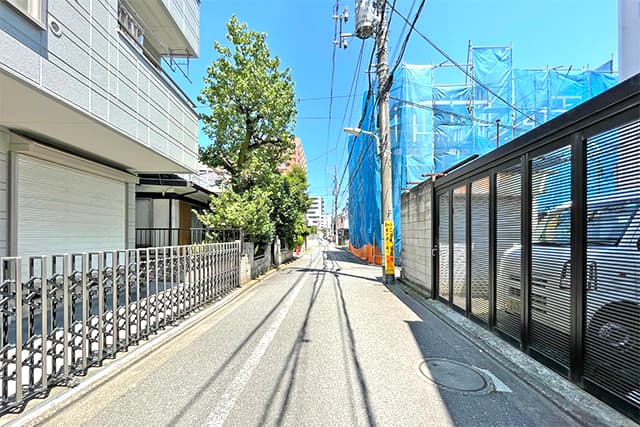 前面道路①