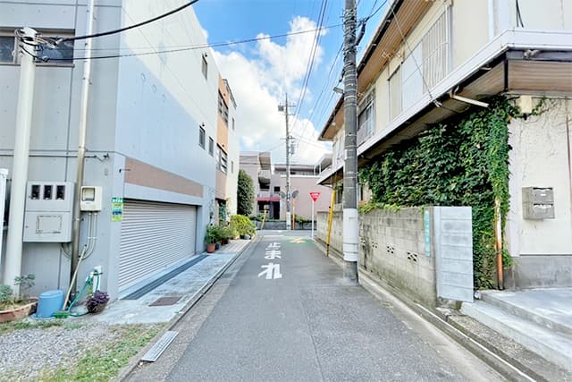 前面②