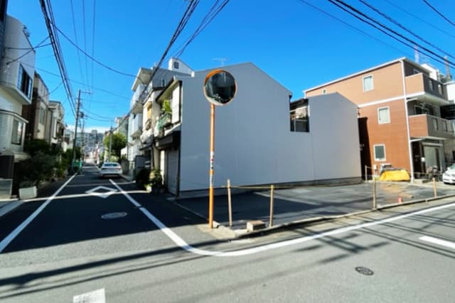 前面道路①