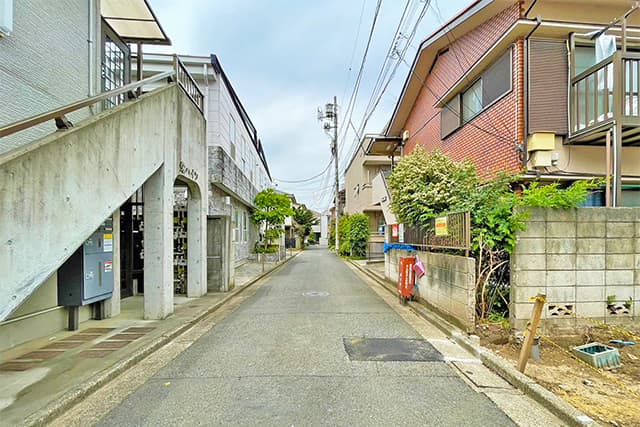 前面道路①