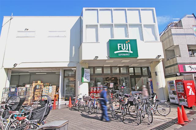 FUJI用賀店