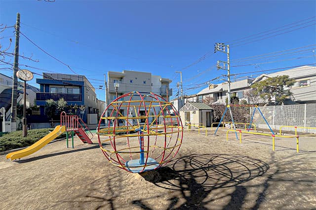 北沢四丁目公園