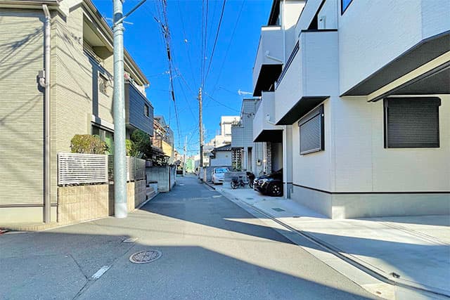 前面道路①