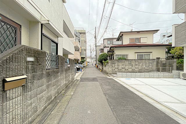 前面道路①