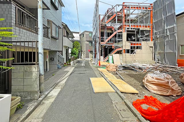 前面道路①
