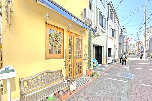 黄色のかわいらしい外観が特徴