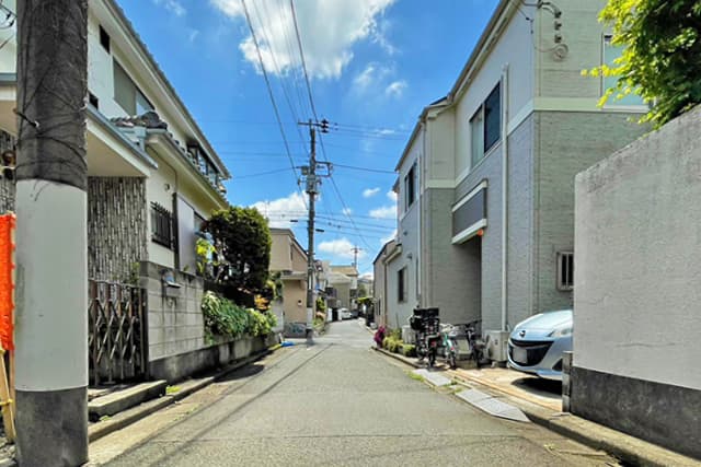 前面道路①