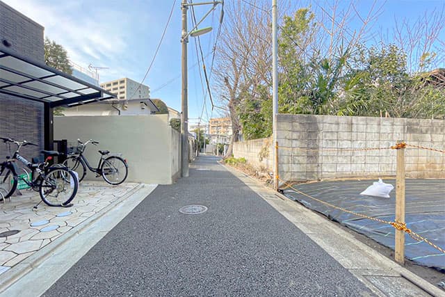 前面道路①