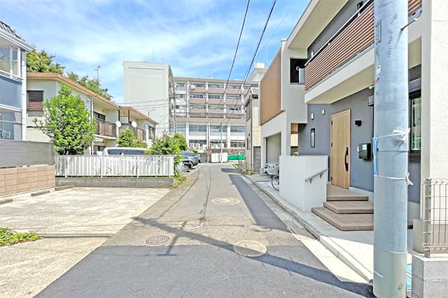 前面道路①