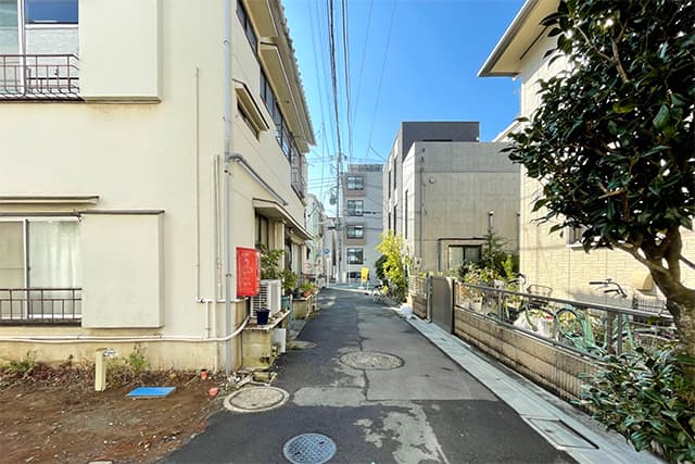 前面道路①