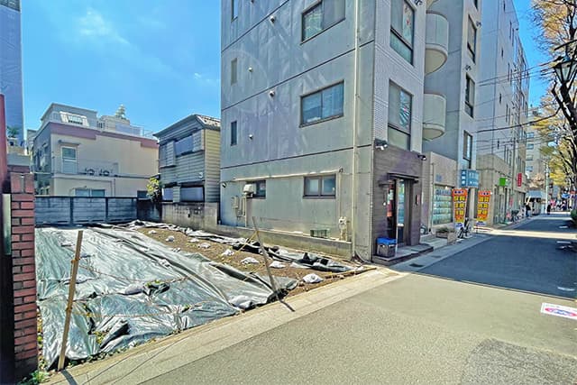 前面道路①