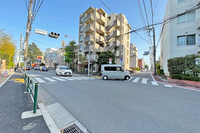 前面道路①
