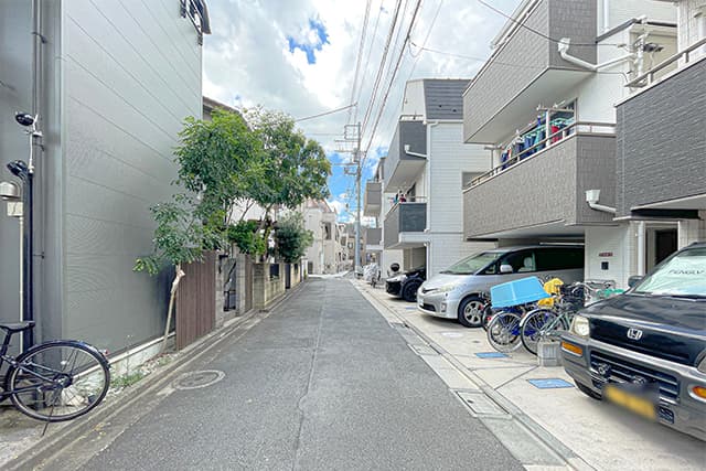 前面道路①