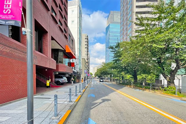 周辺道路②（龍土町美術館通り）