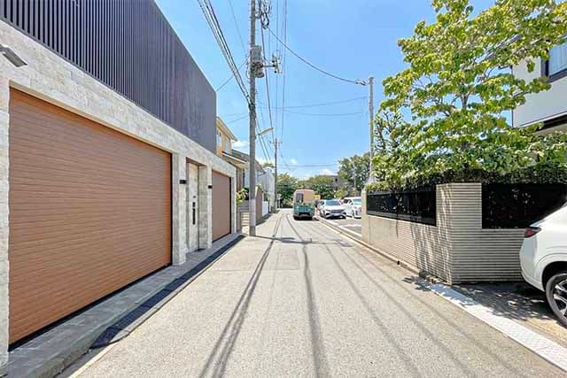 前面道路①
