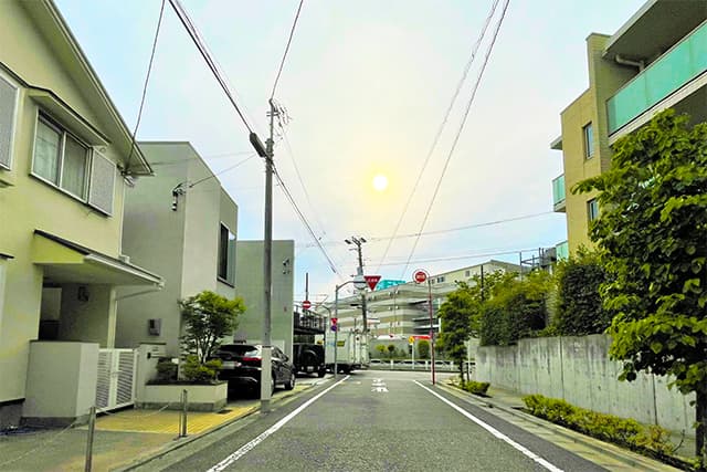 前面道路①