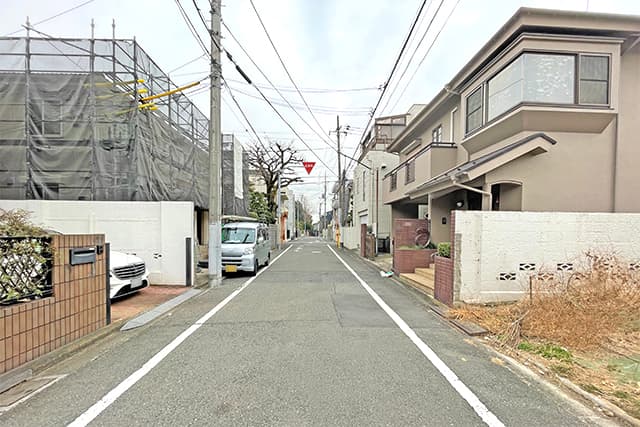 前面道路①