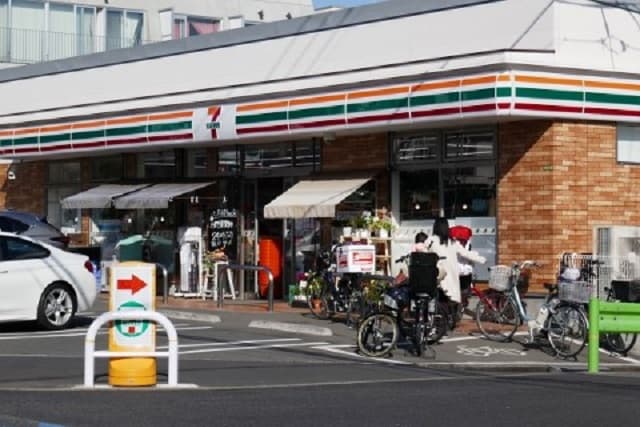 コンビニエンスストア