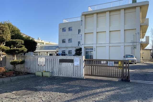 横浜市立みたけ台中学校