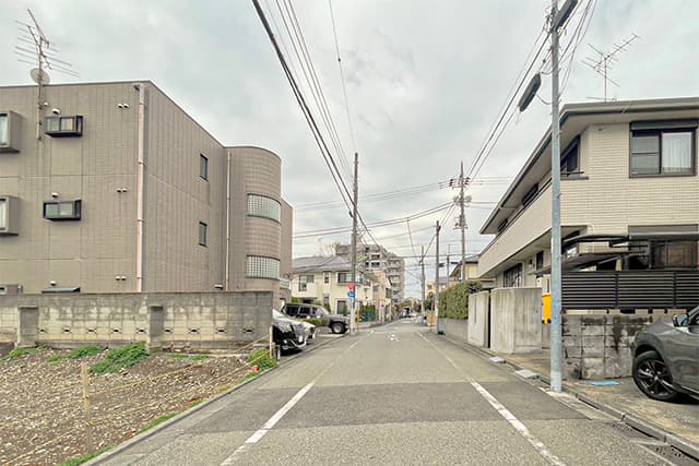 前面道路①