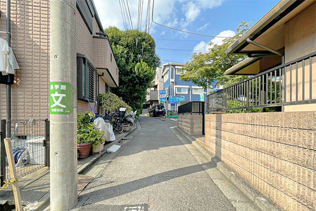 前面道路①