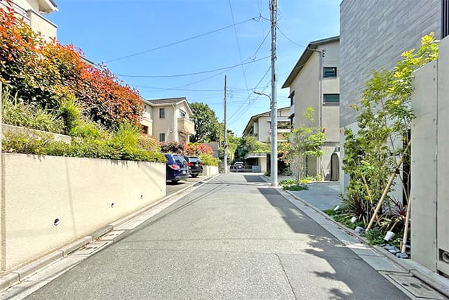 前面道路①