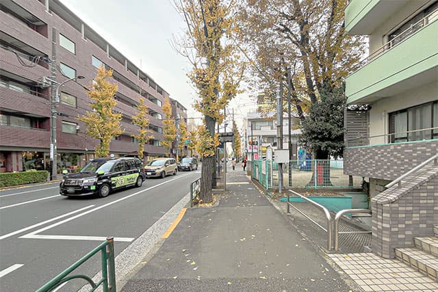 前面道路①