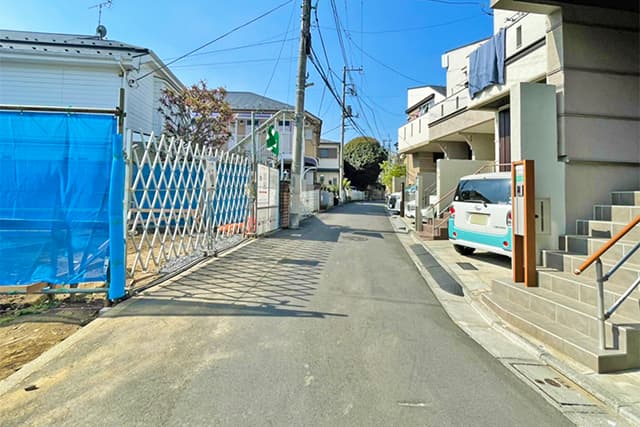 前面道路①