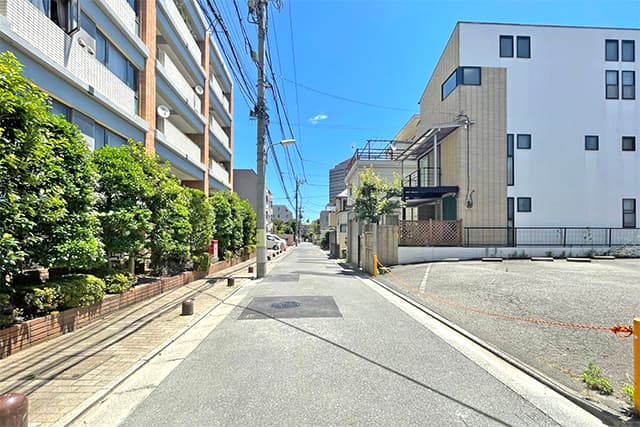 前面道路①