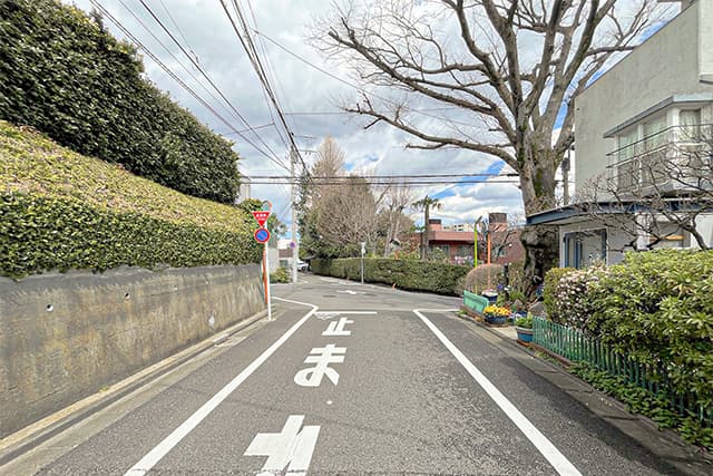 前面道路①